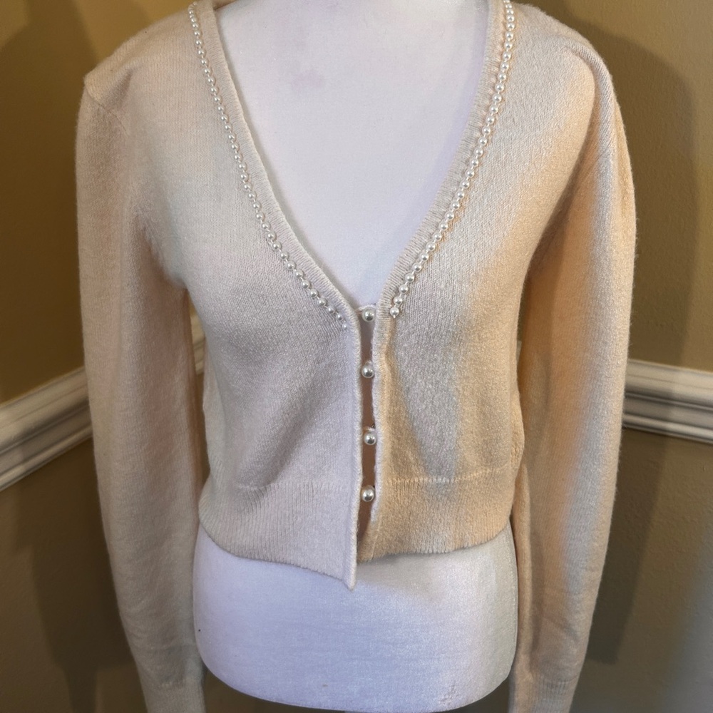 ASTR the Label Cream Crop Cardigan